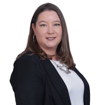 Portrait of Alicia Vigil, Associate Broker / Realtor®